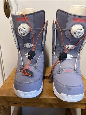 ThirtyTwo Women's Gray-Purple Snowboard Boots with BOA Closure